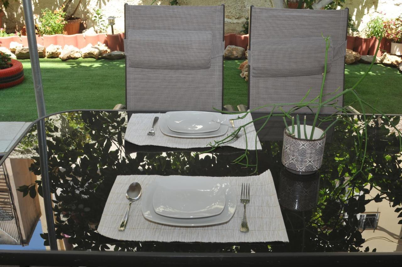 Demi'S Garden Near The Metro Of Athens Apartment Екстериор снимка