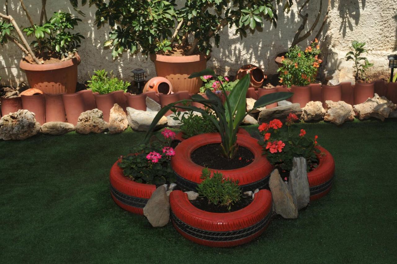 Demi'S Garden Near The Metro Of Athens Apartment Екстериор снимка